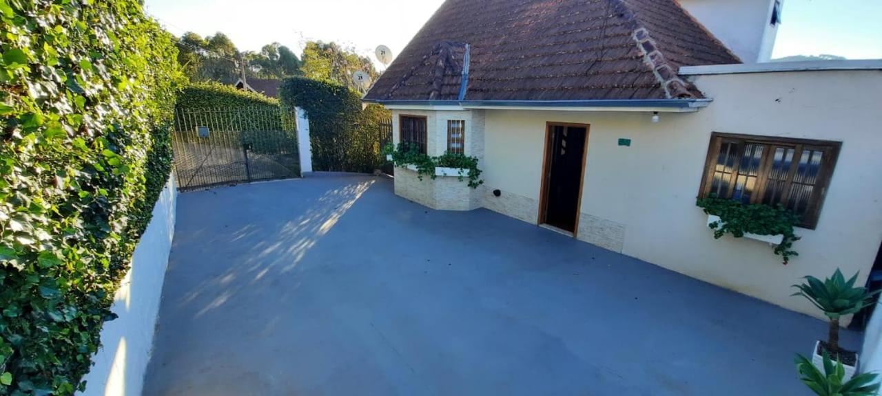 Willa Casa Temporada Campos do Jordão Zewnętrze zdjęcie