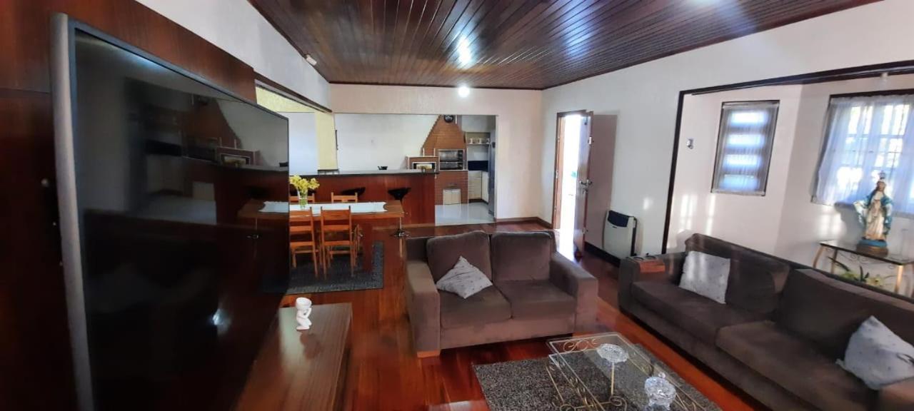 Willa Casa Temporada Campos do Jordão Zewnętrze zdjęcie