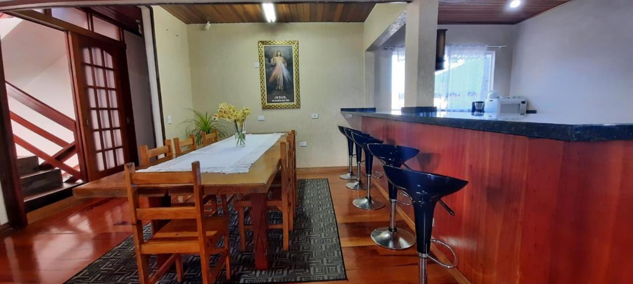 Willa Casa Temporada Campos do Jordão Zewnętrze zdjęcie